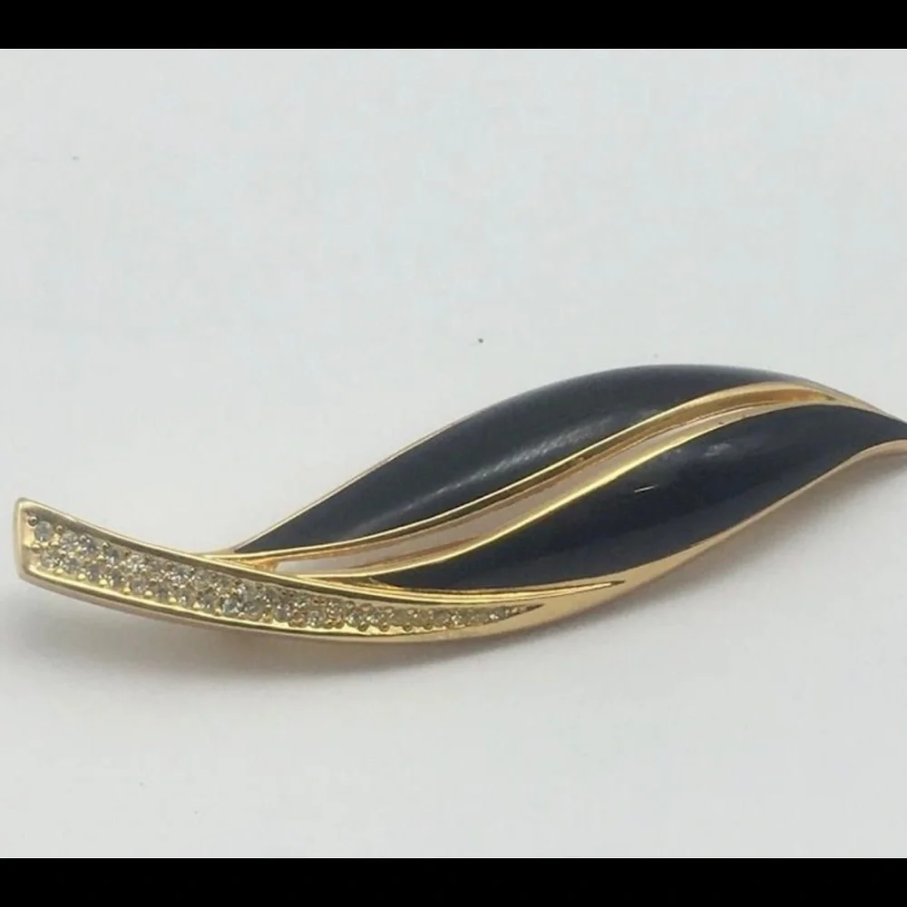 Vintage Christian Dior Swarovski Crystal Leaf Black Enamel Brooch - Picture 4 of 8